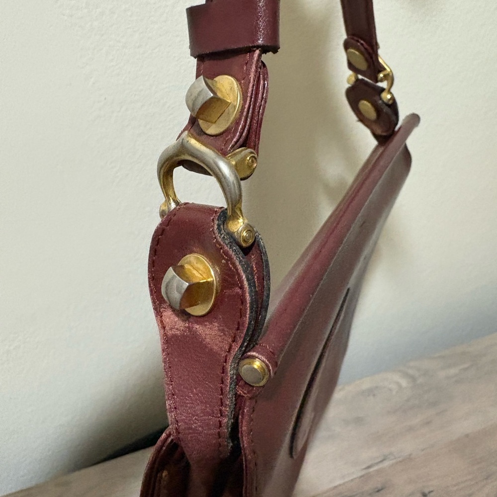 Cartier Burgundy Crossbody Bag with‎ Gold Accents - Picture 4 of 11
